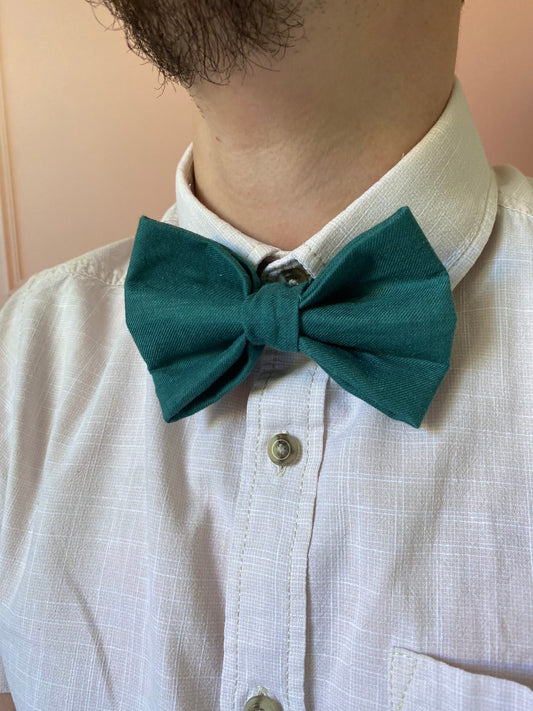 Assortiment accessoires en coton – vert sapin - noeud garçon, noeud homme🤵🏻♂️
🤵🏻♂️