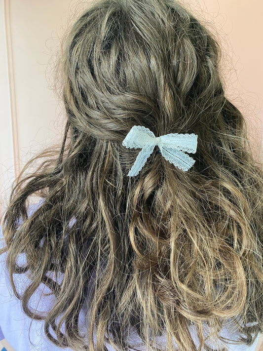 Barrette en dentelle 2 format 🎀