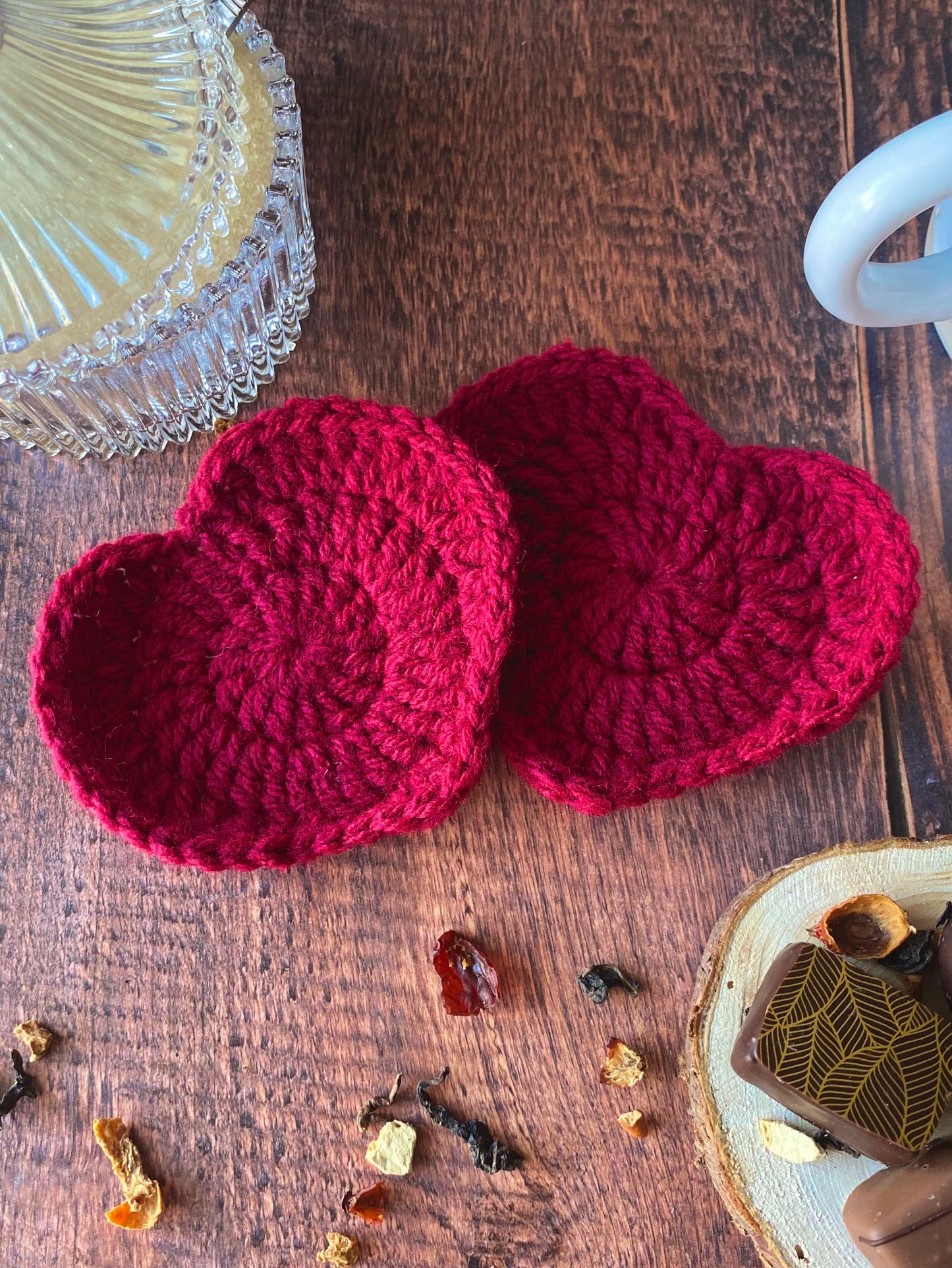 Dessous de tasse en crochet coeur - rose ou rouge  ❤️