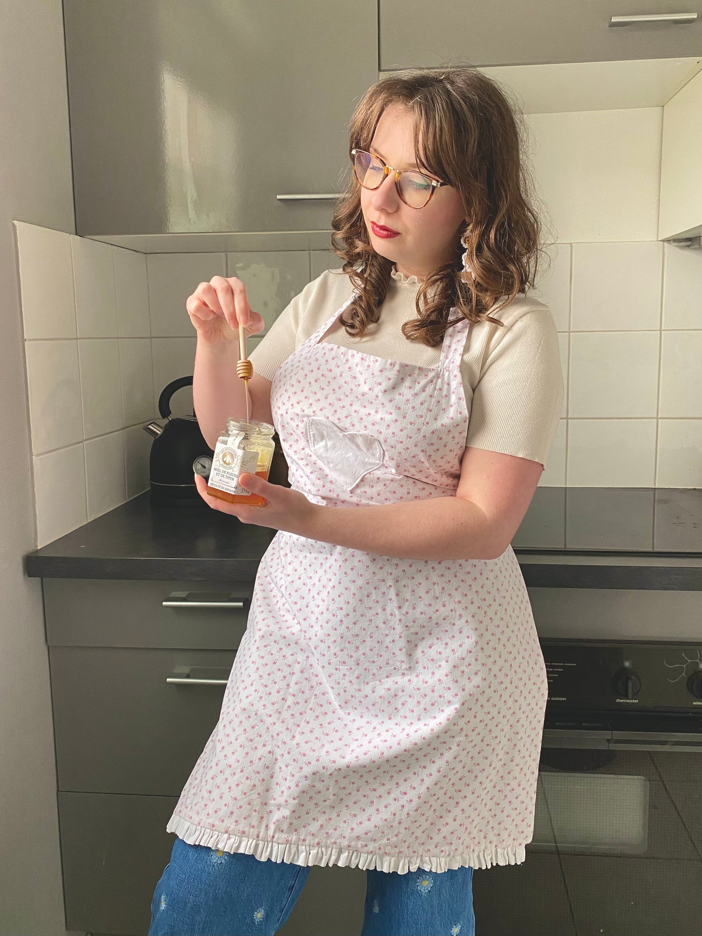 Tablier romantique poche coeur et volant 🍛