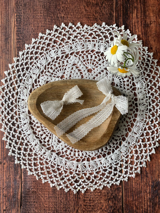 Barrette nœud en dentelle  – crème long ou court 🎀
