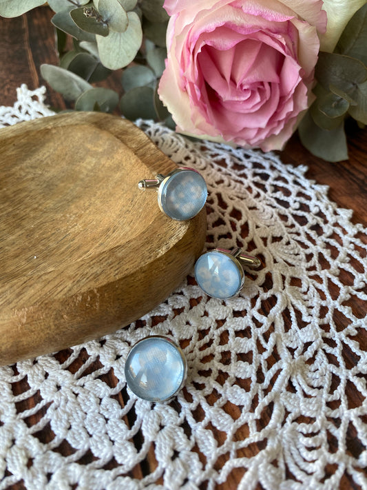 Assortiment pins et bouton de manchette bleu et blanc 🤵🏻‍♂️