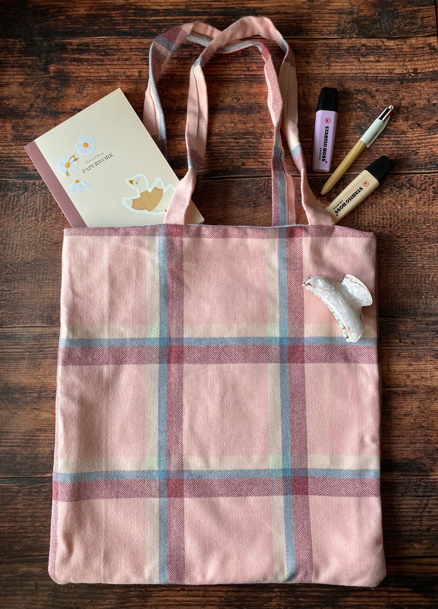 Tote bag en laine tartan rose