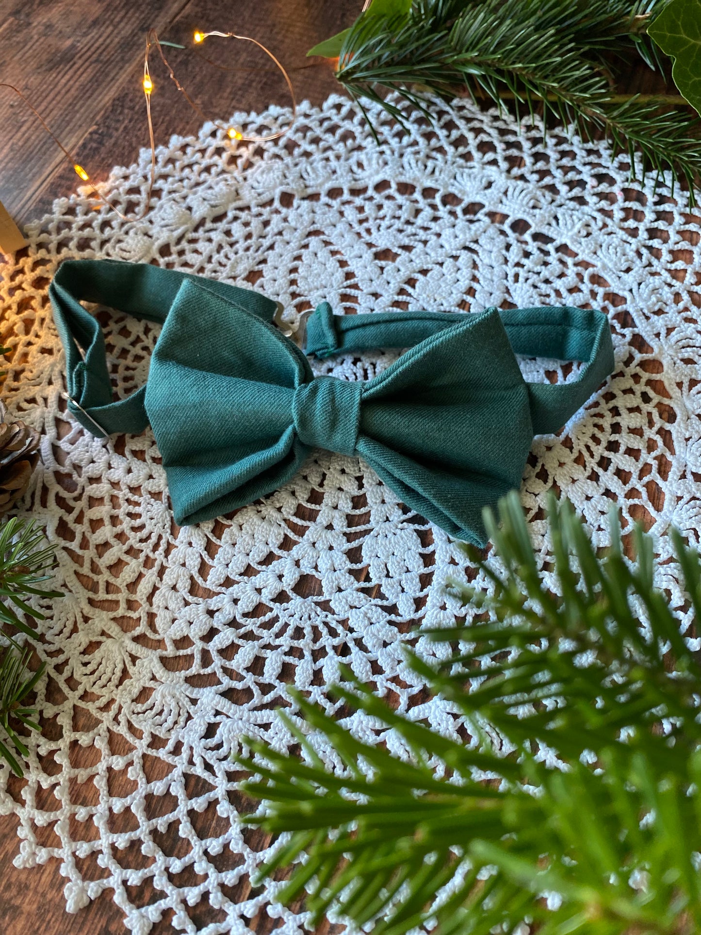 Assortiment accessoires en coton – vert sapin - noeud garçon, noeud homme🤵🏻‍♂️
🤵🏻‍♂️