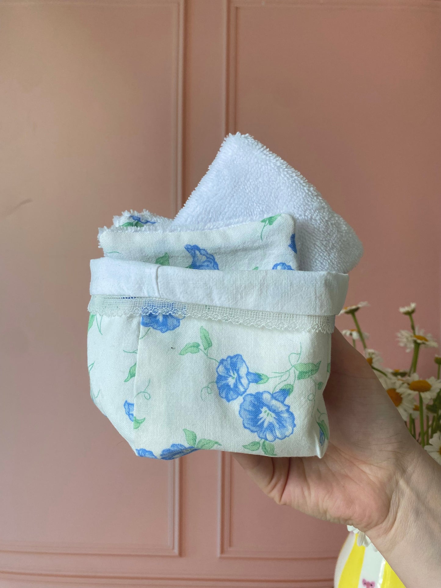 Lot de coton démaquillant & panier assortie - motif fleurs bleu 💙