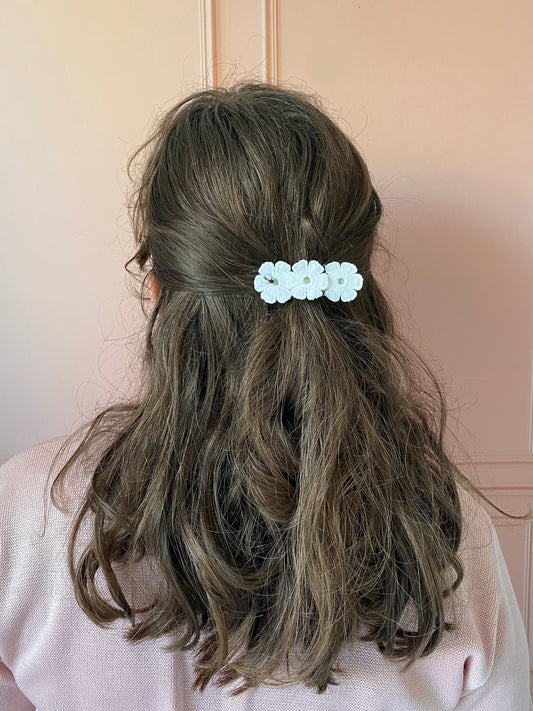 Barrette triple fleurs en tissus -  abeille🐝