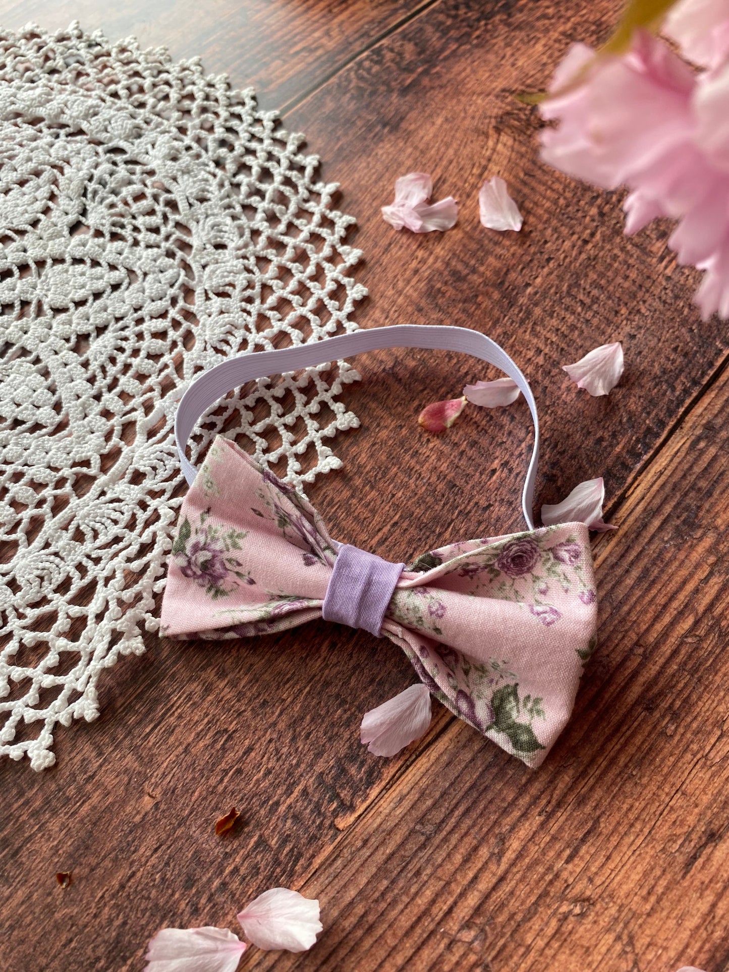 Assortiment d'accessoire rose à fleur et lilas - noeud papillon homme /garçon, pins à costume et bouton de manchette 🤵🏻‍♂️