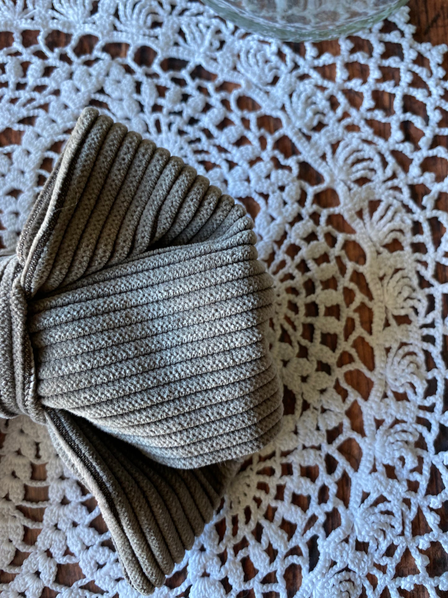 Barrette velours cotelé taupe 🎀