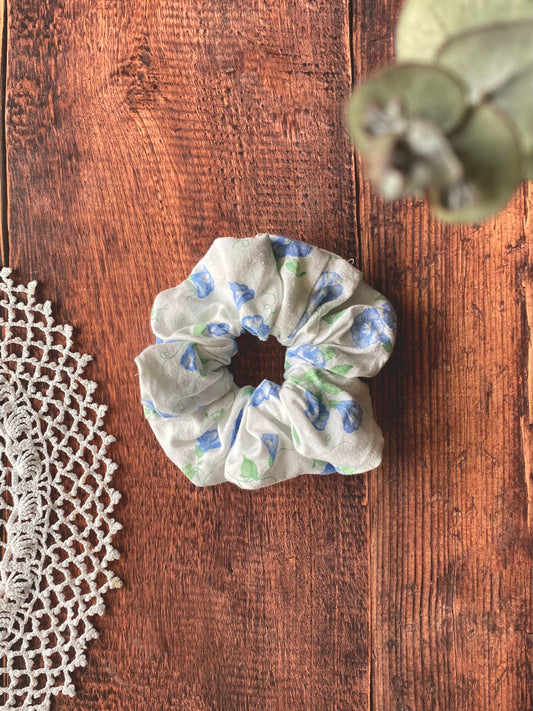 Chouchou en coton – motif fleur bleu👱🏻‍♀️