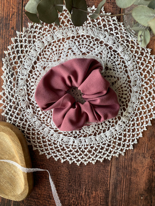 Chouchou rose et dentelle