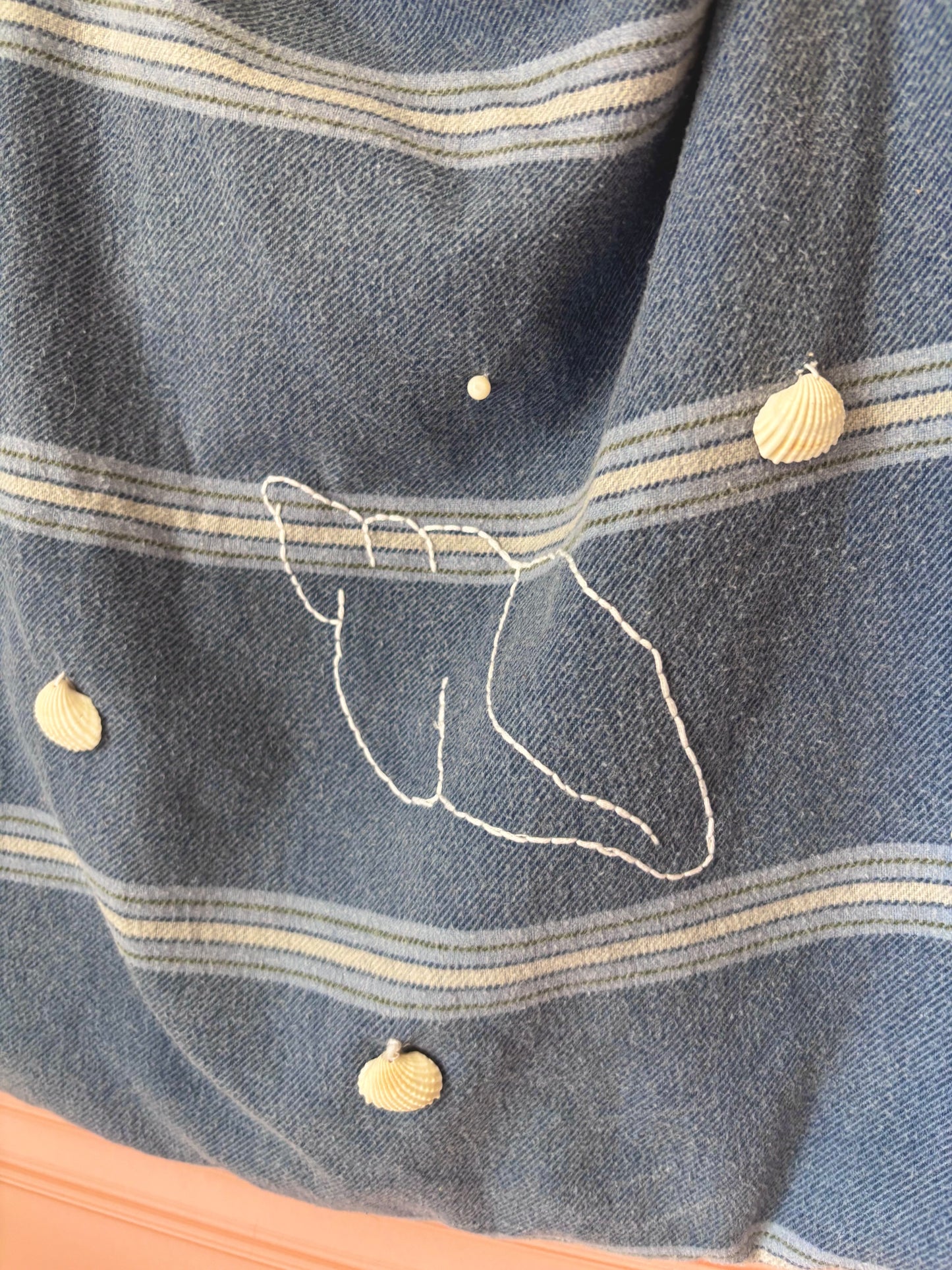 tote bag en coton - bleu brodé coquillage et perle 🐚